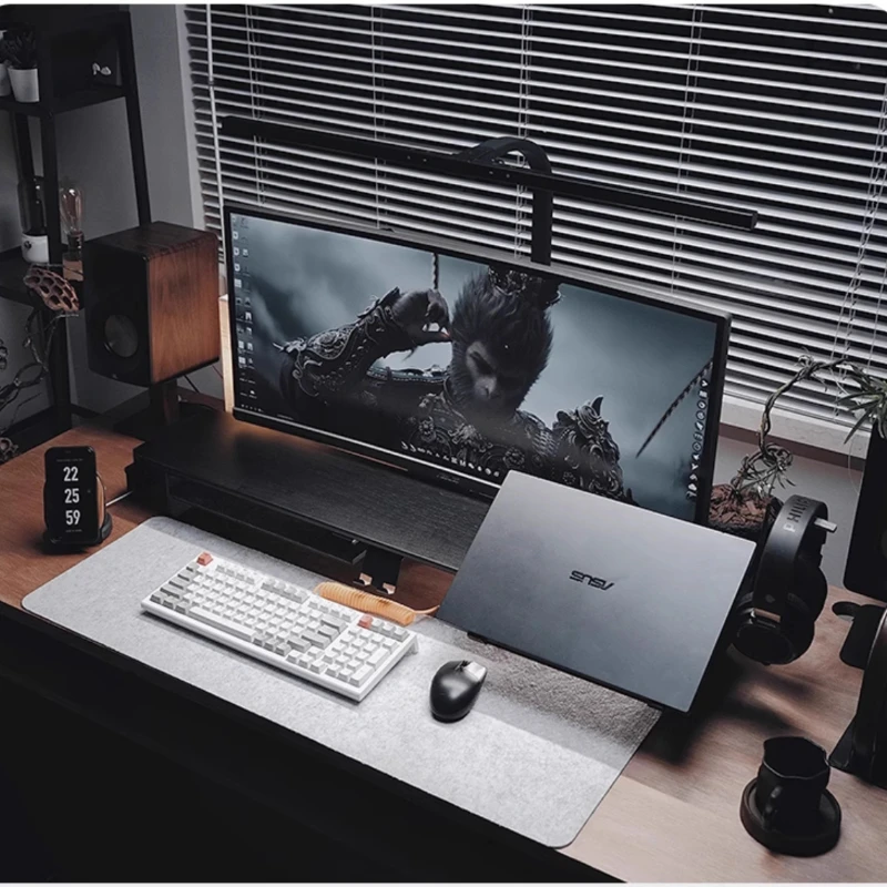 Ergonomik Masa Kurulumu için M - Desk Setup With Laptop And Monitor incelemesi ve fiyatı