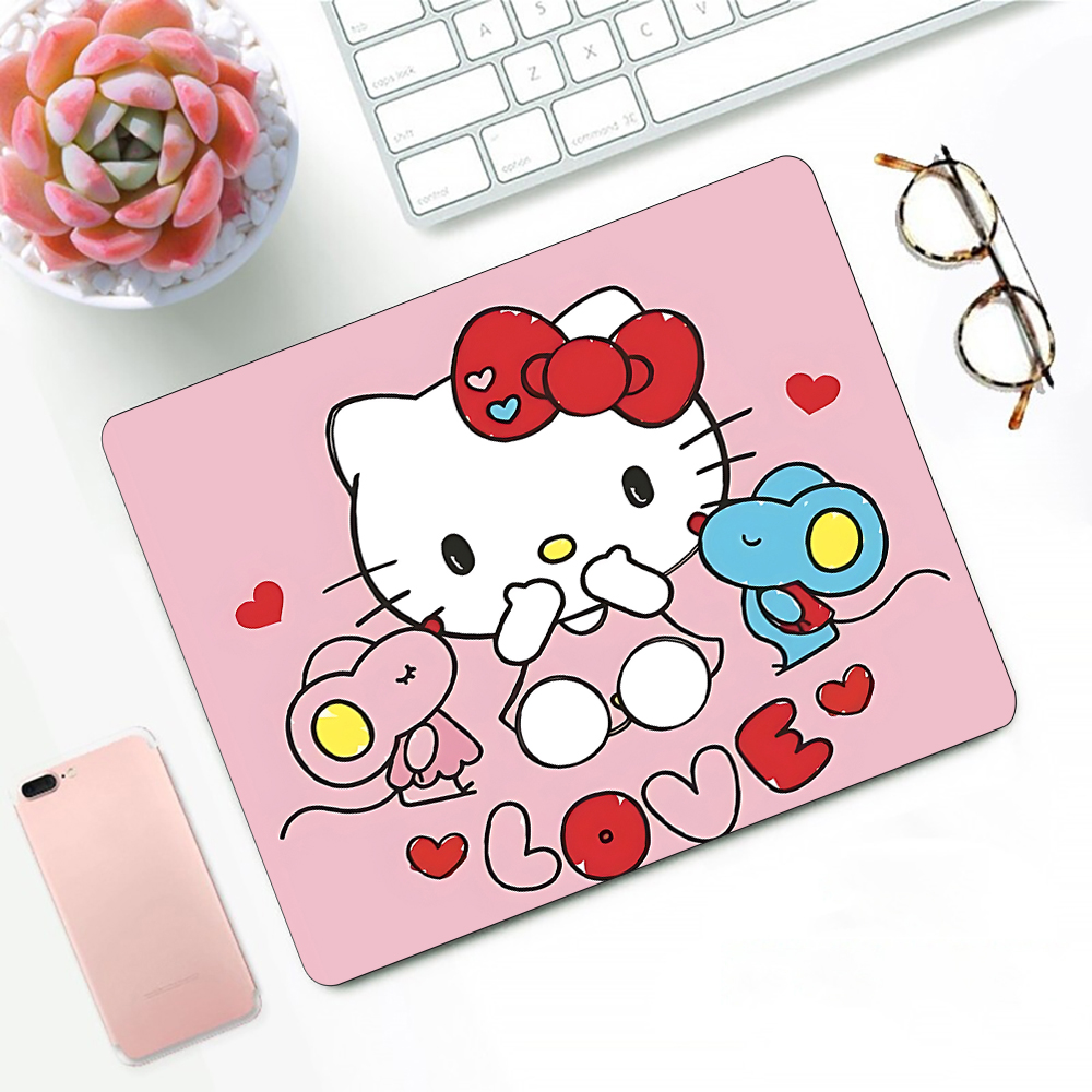 Sevimli pembe anime Hello Kitt - Desk Setup Anime incelemesi ve fiyatı