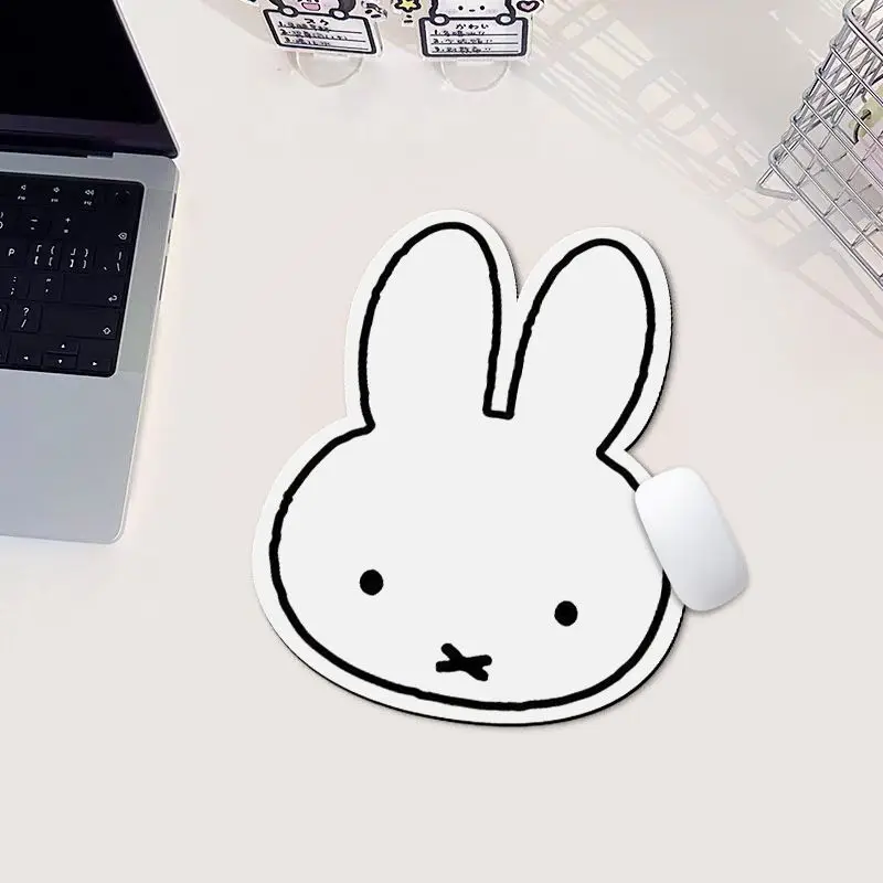 Kawaii Miffy Tavşan Şeklinde M - Desk Setup Carpet incelemesi ve fiyatı